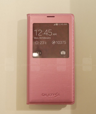 телефон в розовом чехле